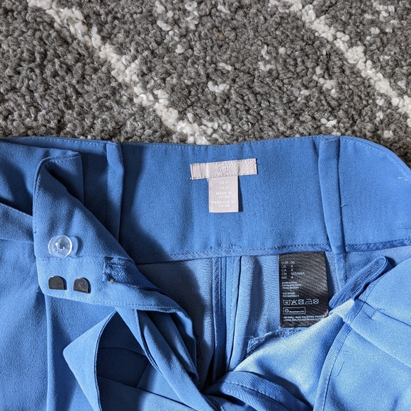 H&M paper bag pants sz:4 - Picture 3 of 4